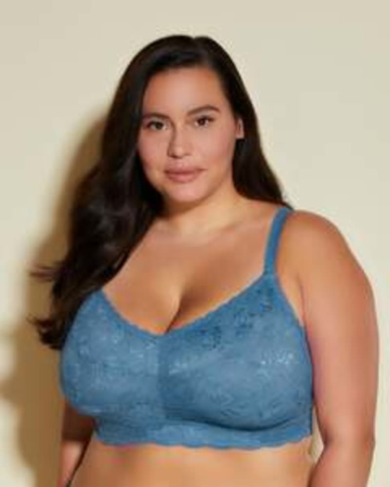 Front of a model wearing a size M Ultra Curvy Sweetie Bralette in Malawi by Cosabella. | dia_product_style_image_id:253740